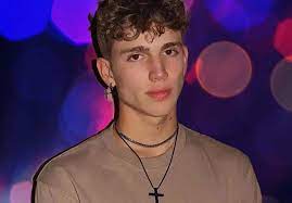 vinnie hacker