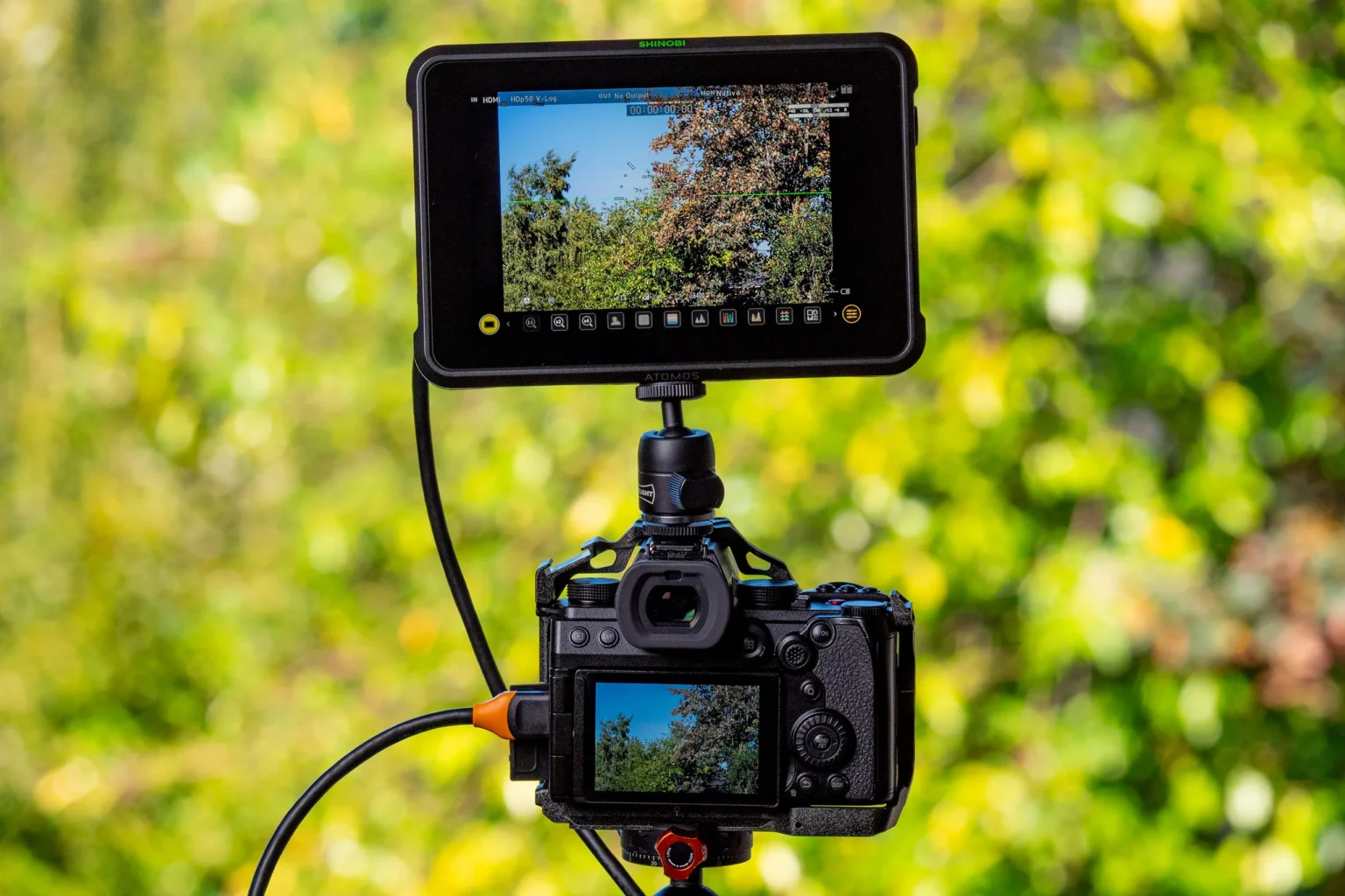 external camera screens