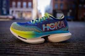 hoka cielo x1