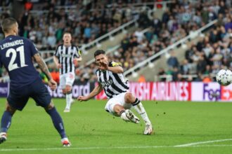 aufstellungen: teilnehmer: newcastle united gegen psg