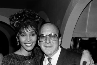 clive davis