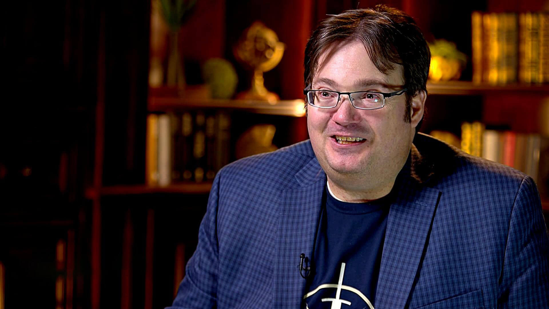 Brandon Sanderson