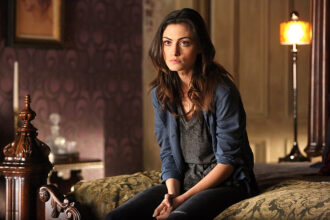 phoebe tonkin