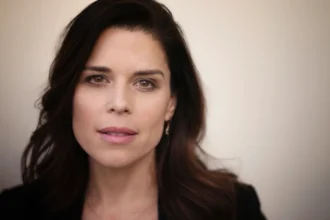 neve campbell