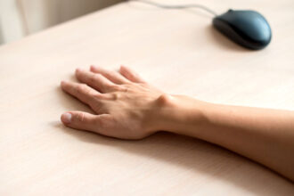 ganglion handgelenk op wie lange krank