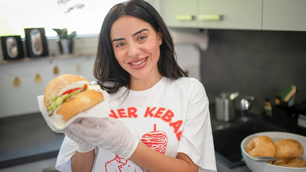 leyla lahouar nationalität