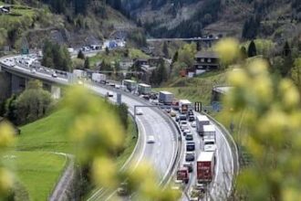 gotthard-tunnel stau richtung süden aktuell